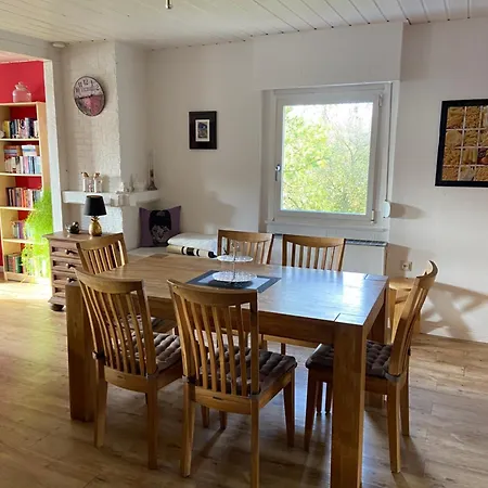 Eifelfee Apartment *